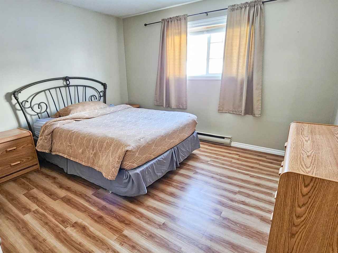 4705 53rd St Nw #101 - Photo 5 of 7