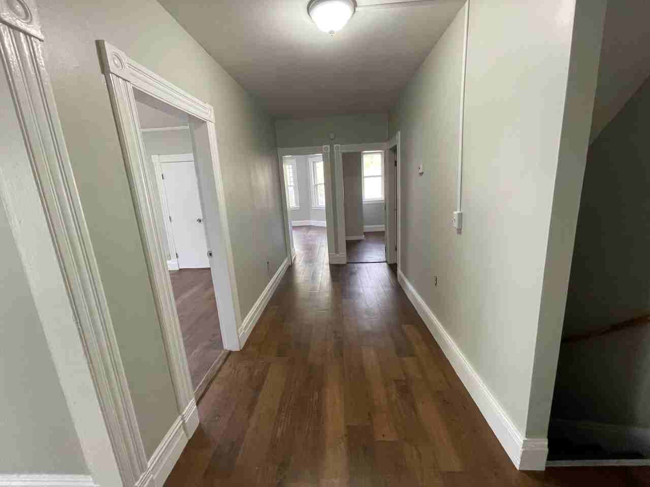 19 Prince St #2R - Photo 2 of 11