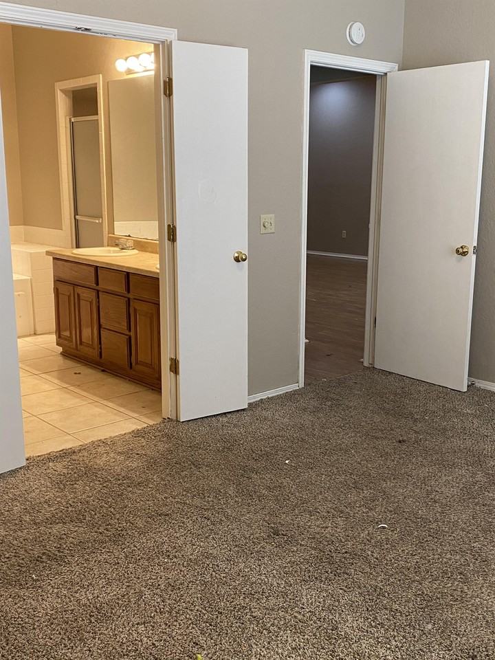 1719 Craig Blvd #1 - Photo 6 of 15