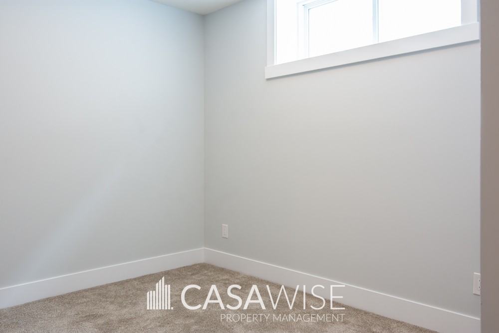 10936 72 Ave Nw Bsmt #BS - Photo 6 of 9