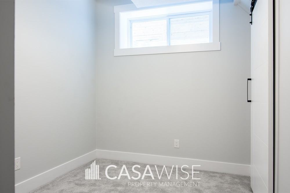 10934 72 Avenue NW #BS - Photo 6 of 8