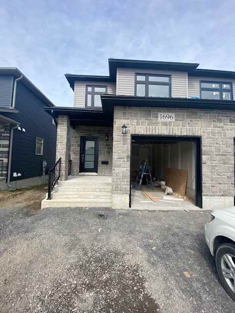 1696 Av Brookedayle #1