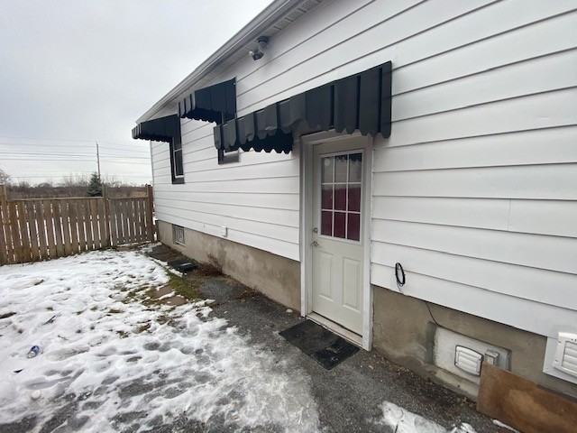 892 Victoria St #L - Photo 2 of 11