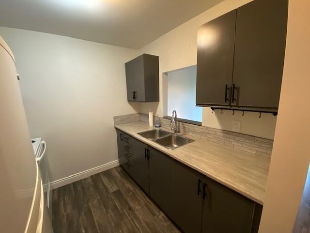 573 Apartment Building #1 - Photo 4 of 10