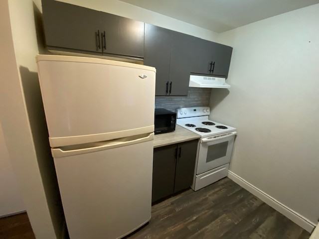 573 Apartment Building #1 - Photo 5 of 10