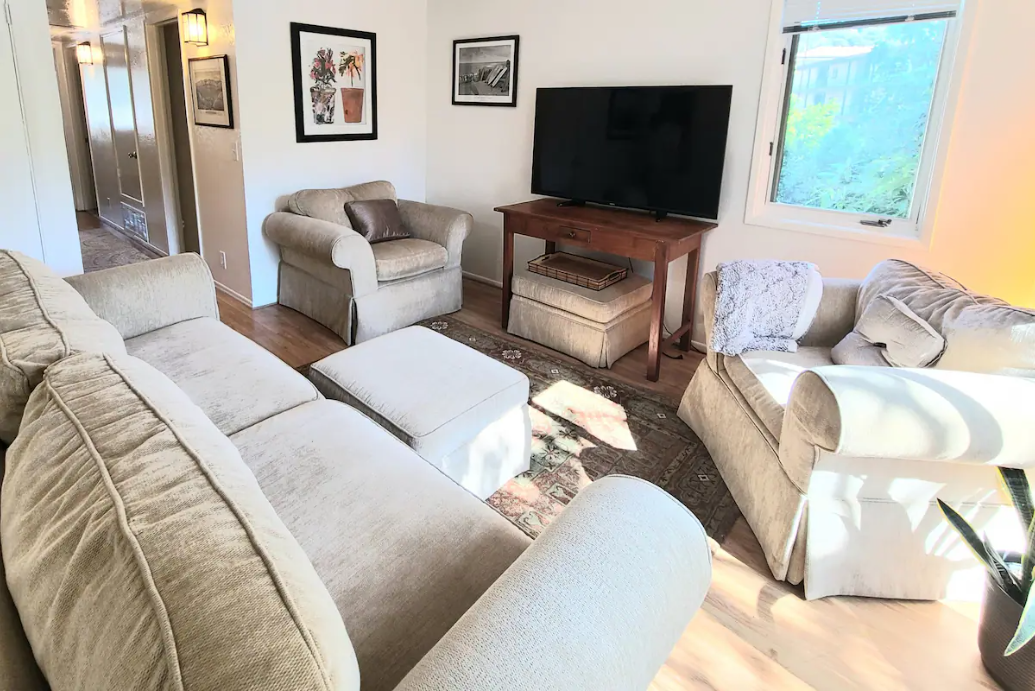 521 W Montecito St #10