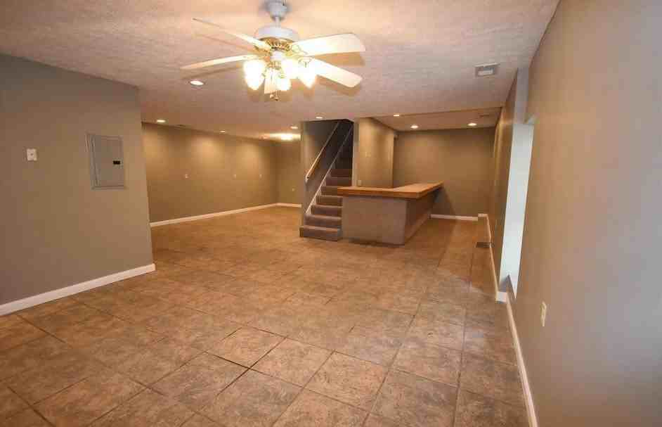 516 Pearl Avenue #1 - Photo 3 of 19