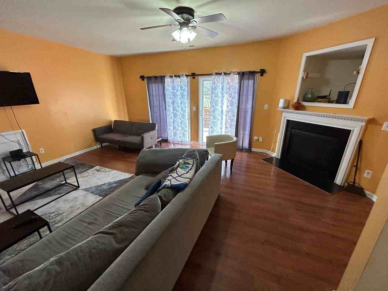 306 Linden Park Ln - Photo 5 of 16