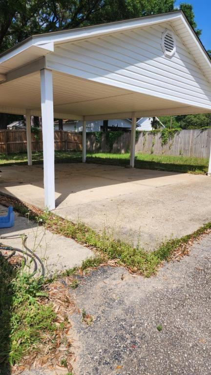 3113 Wellborne Dr W - Photo 2 of 7