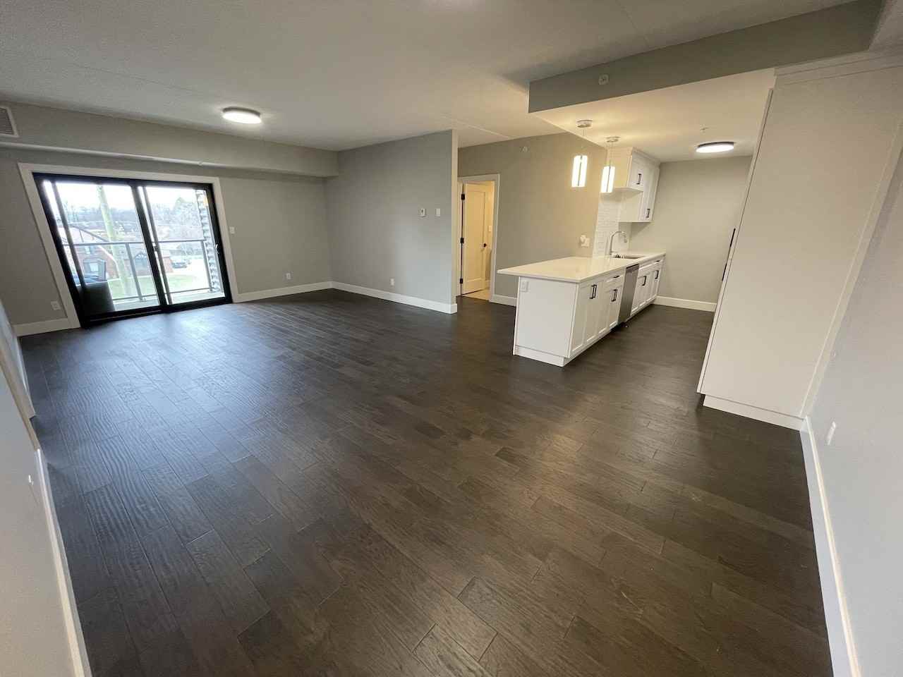 409 Huron Church Rd - Photo 3 of 26