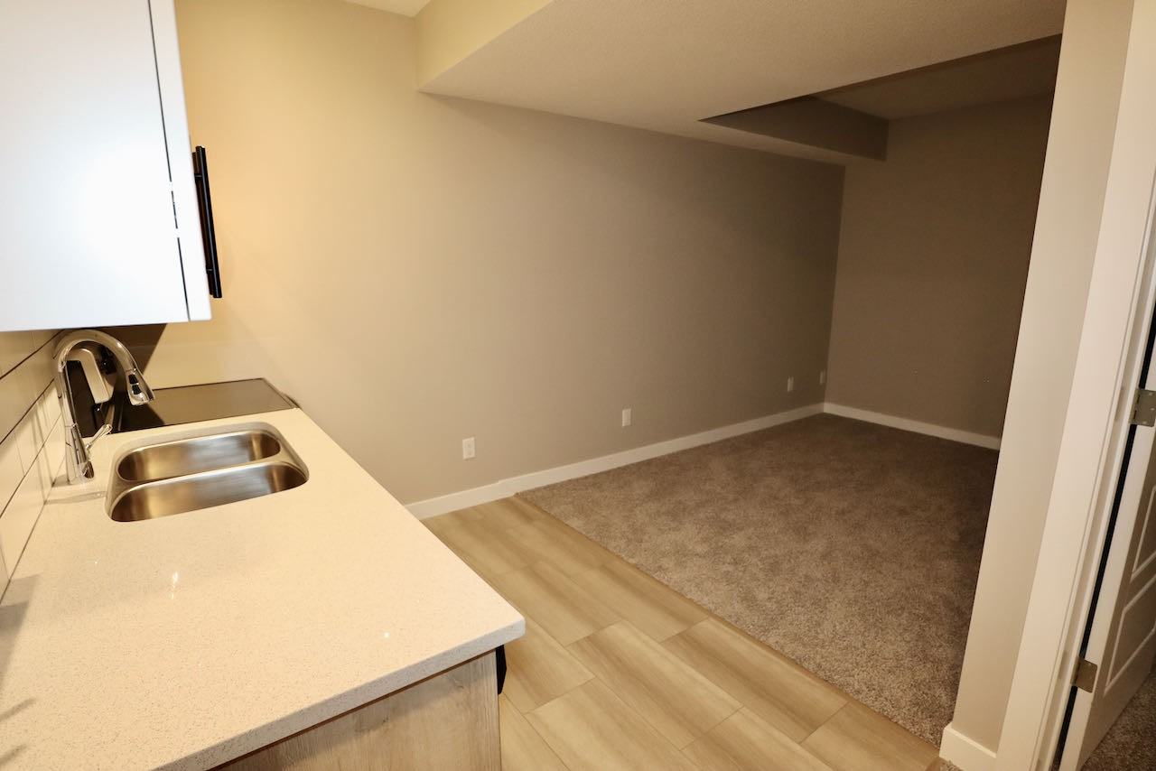 9357 Pear Link Sw Bsmt #Bsmt - Photo 3 of 8