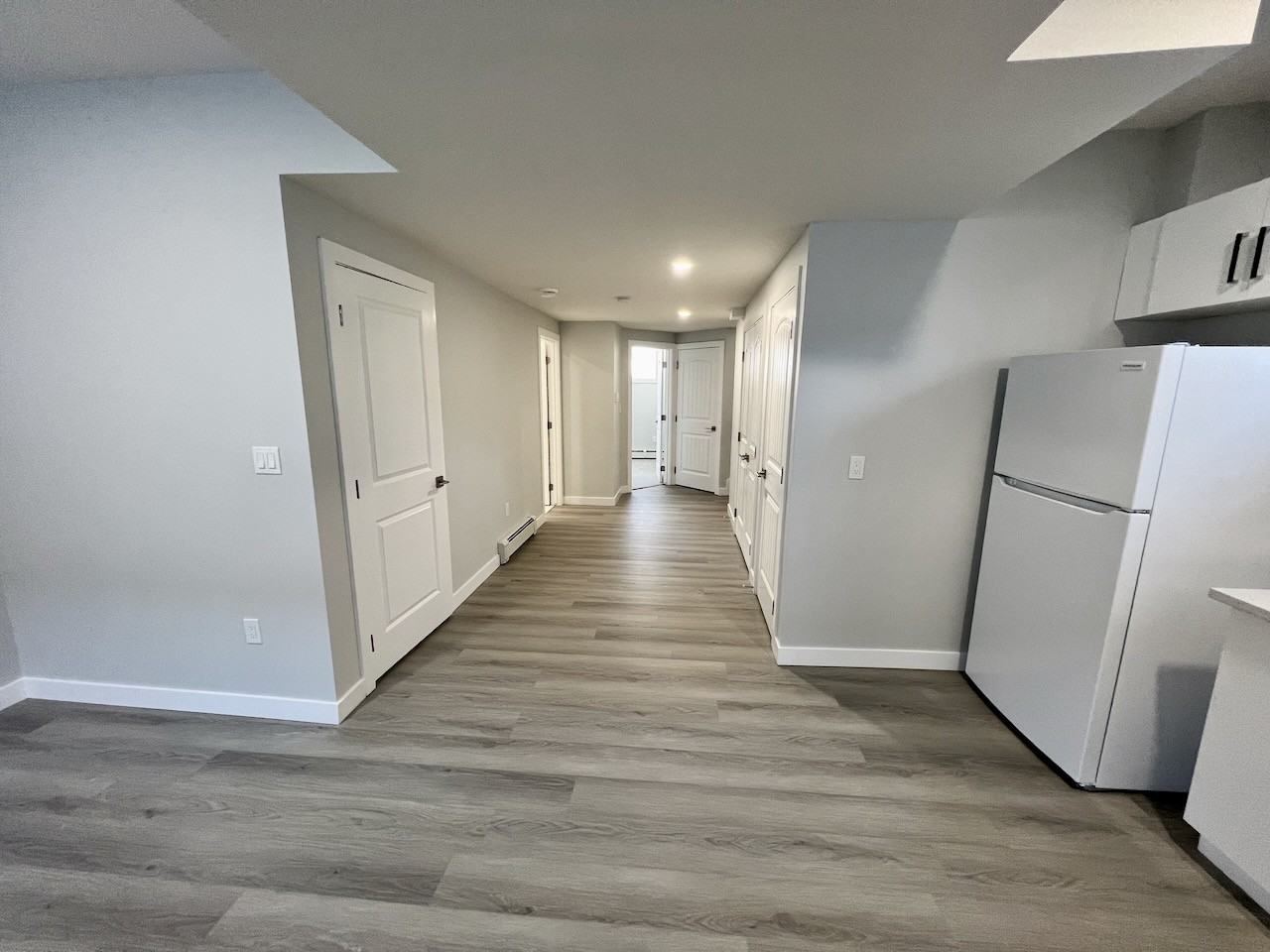 282B Rolston Wynd Bsmt #Bsmt - Photo 5 of 12