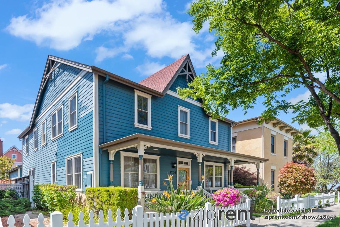 1256 Promenade St - Photo 2 of 32