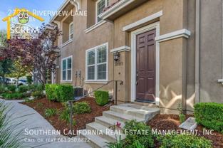 27271 Riverview Ln - Photo 1 of 1