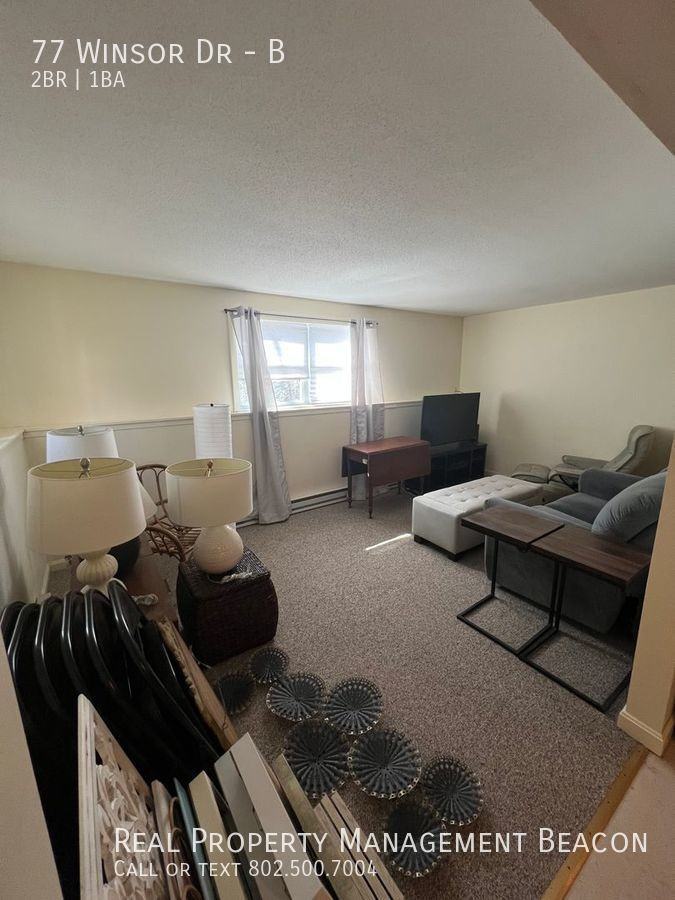 77 Winsor Dr #B - Photo 2 of 8