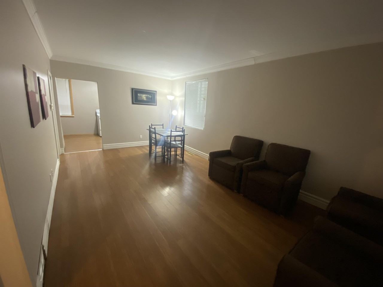 120 Norah St N - Photo 2 of 17