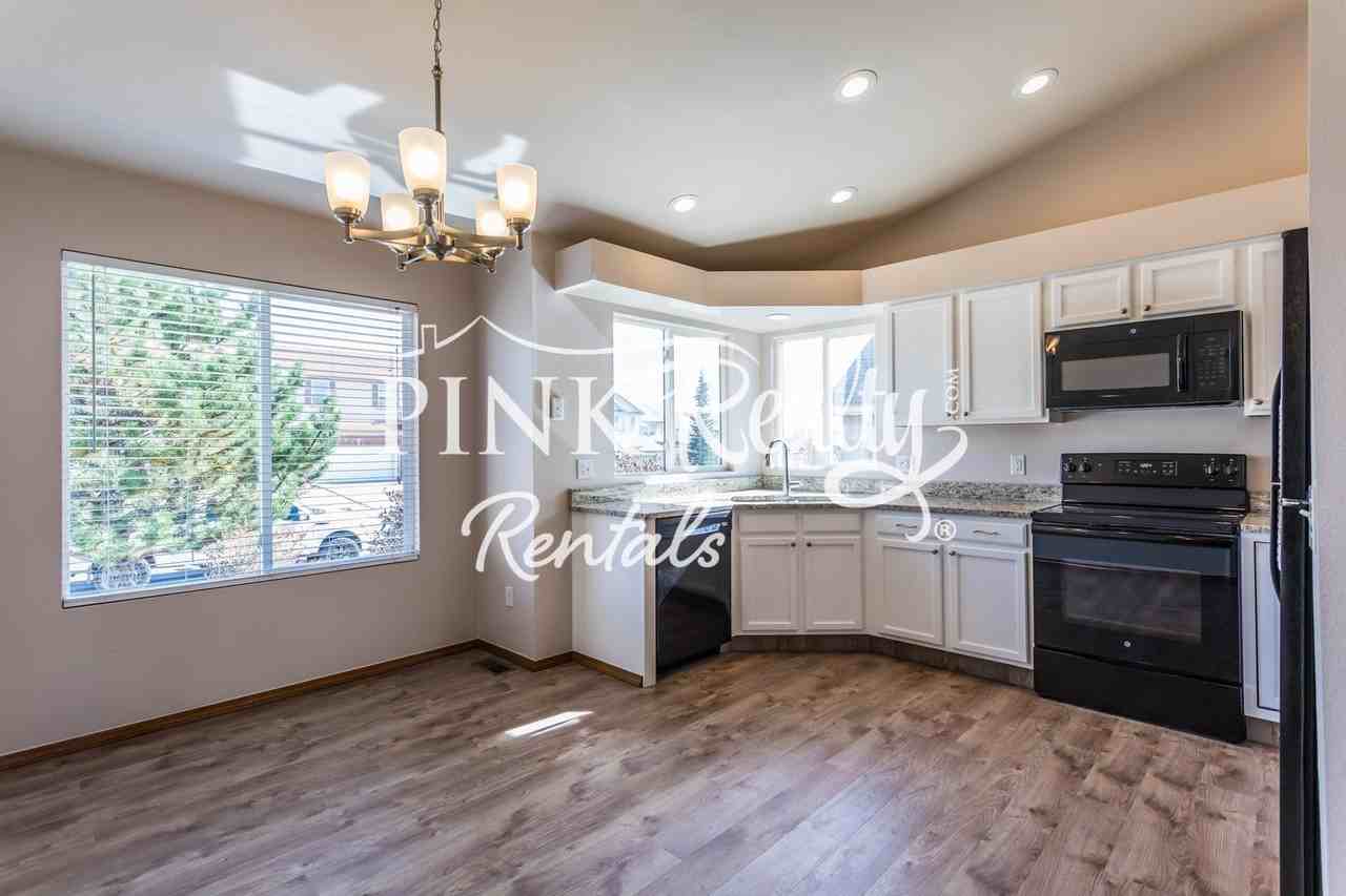 15580 Candle Creek Dr - Photo 5 of 50