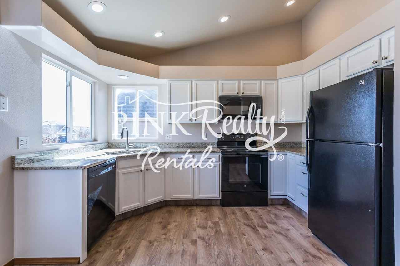 15580 Candle Creek Dr - Photo 7 of 50