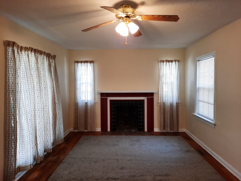 1715 E Lewis Cir - Photo 3 of 14