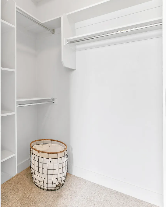 1812 W Irini Ln - Photo 5 of 26