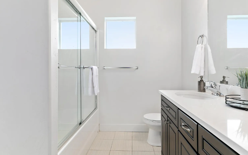 1812 W Irini Ln - Photo 7 of 26