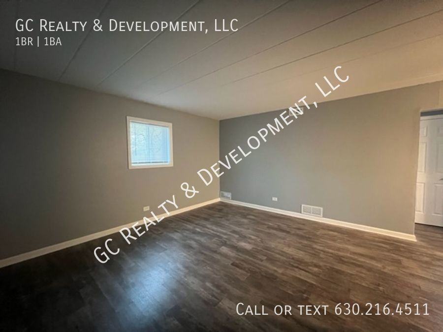 324 324 Wilson Ave. 324 D #324D - Photo 3 of 11