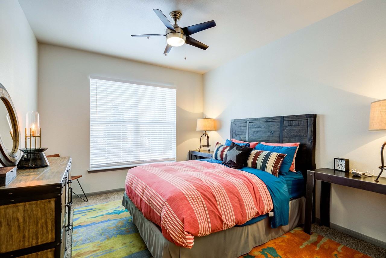 IMT Lowry - Photo 4 of 50