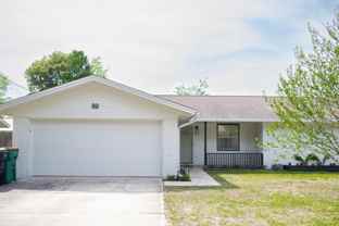 89 Spinnaker Ln #1 - Photo 1 of 1