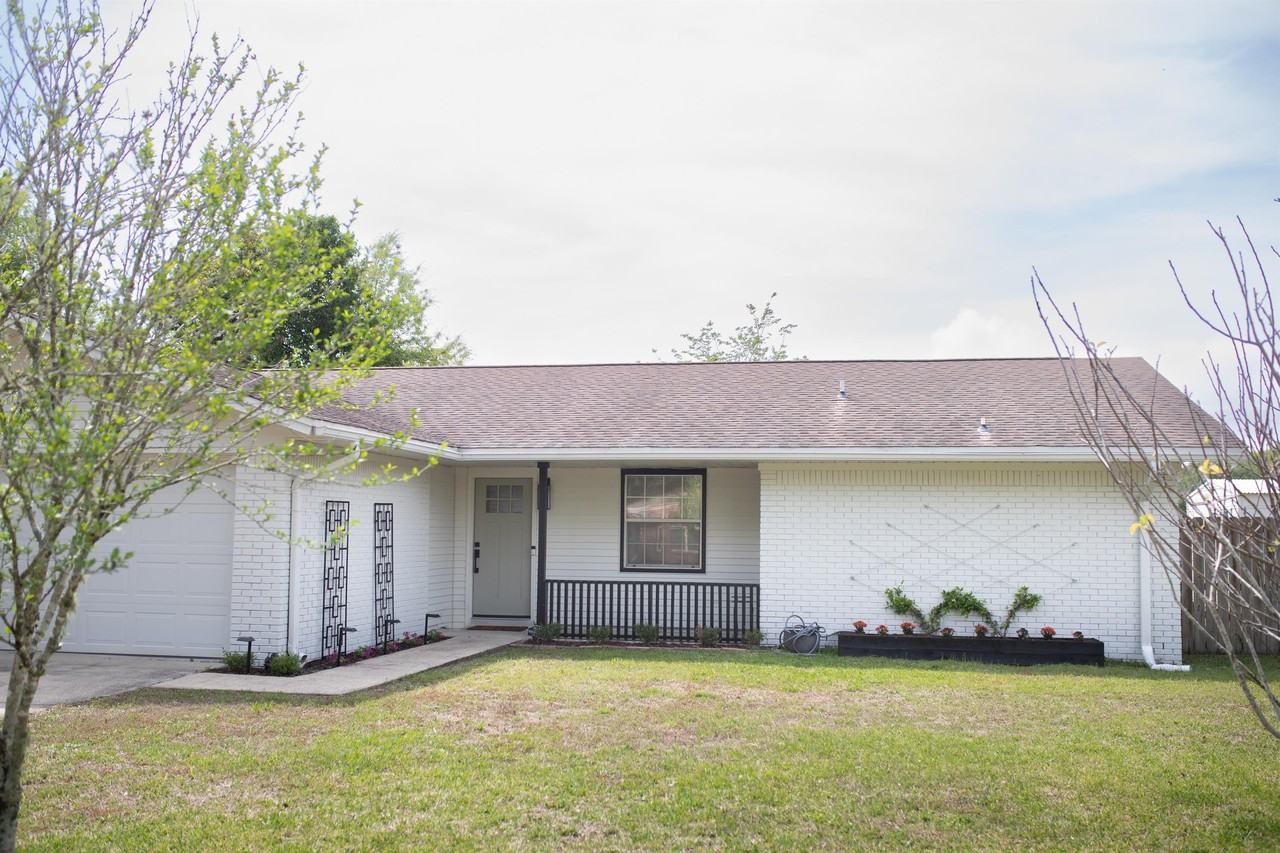 89 Spinnaker Ln #1 - Photo 2 of 29