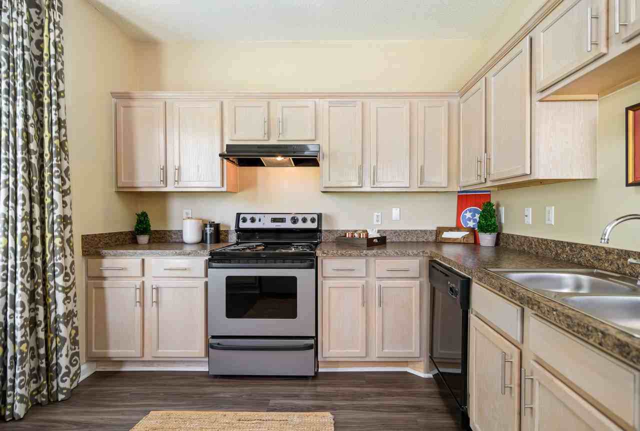 Cherry Creek - Photo 4 of 52