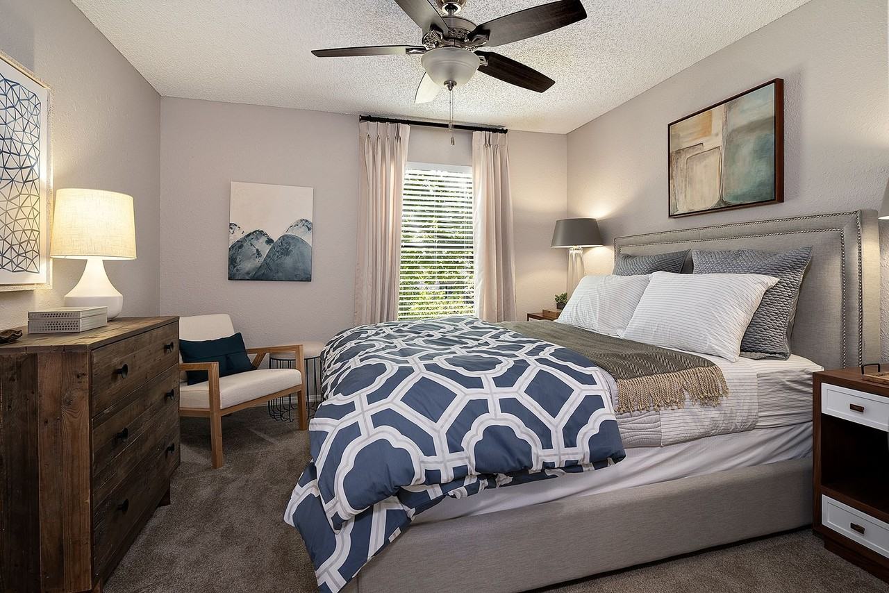 The Lakes Bellevue - Photo 5 of 50