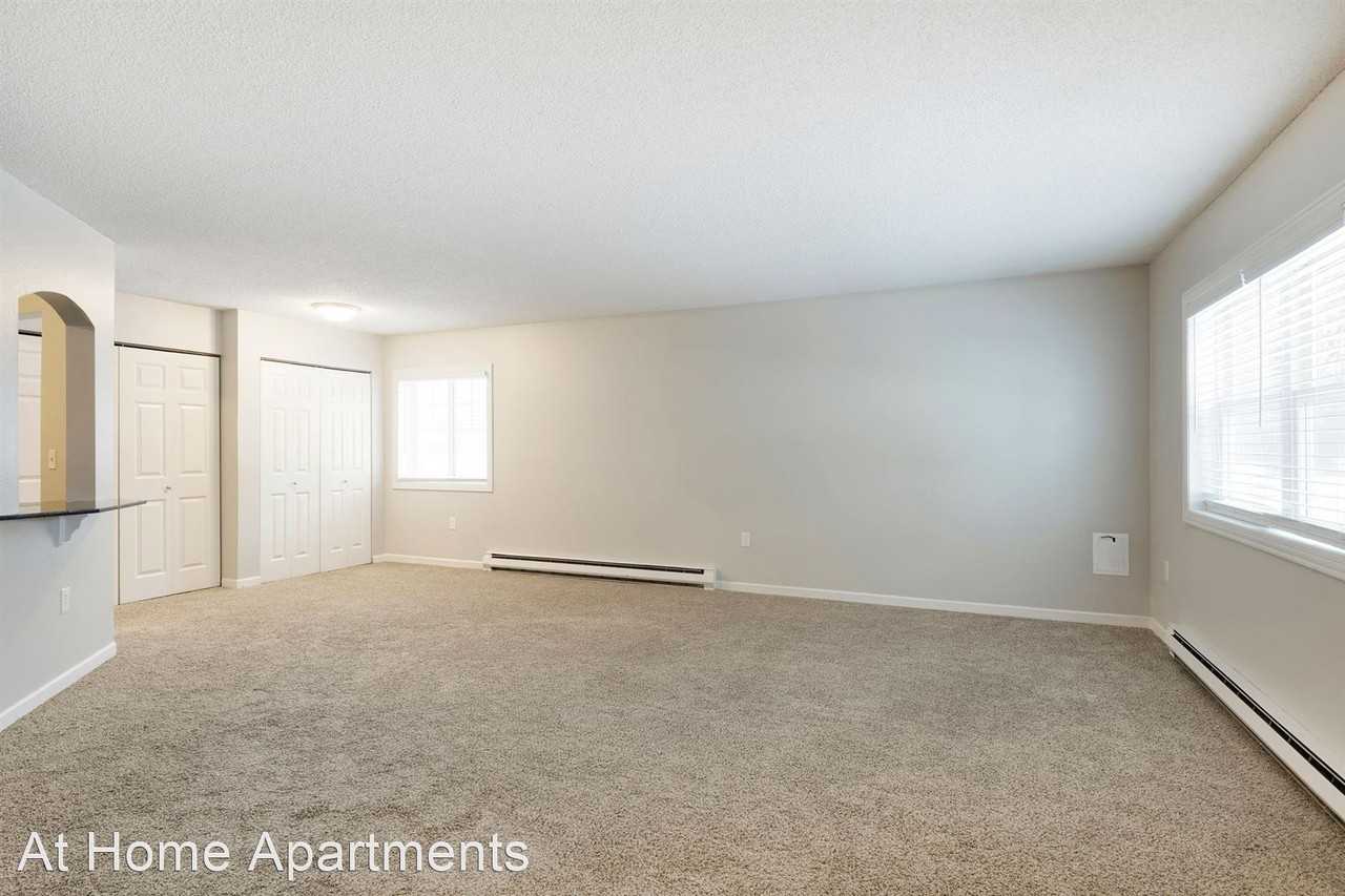 Shannon Glen Townhomes - Photo 2 of 17