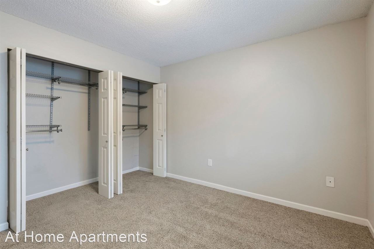 Shannon Glen Townhomes - Photo 7 of 17