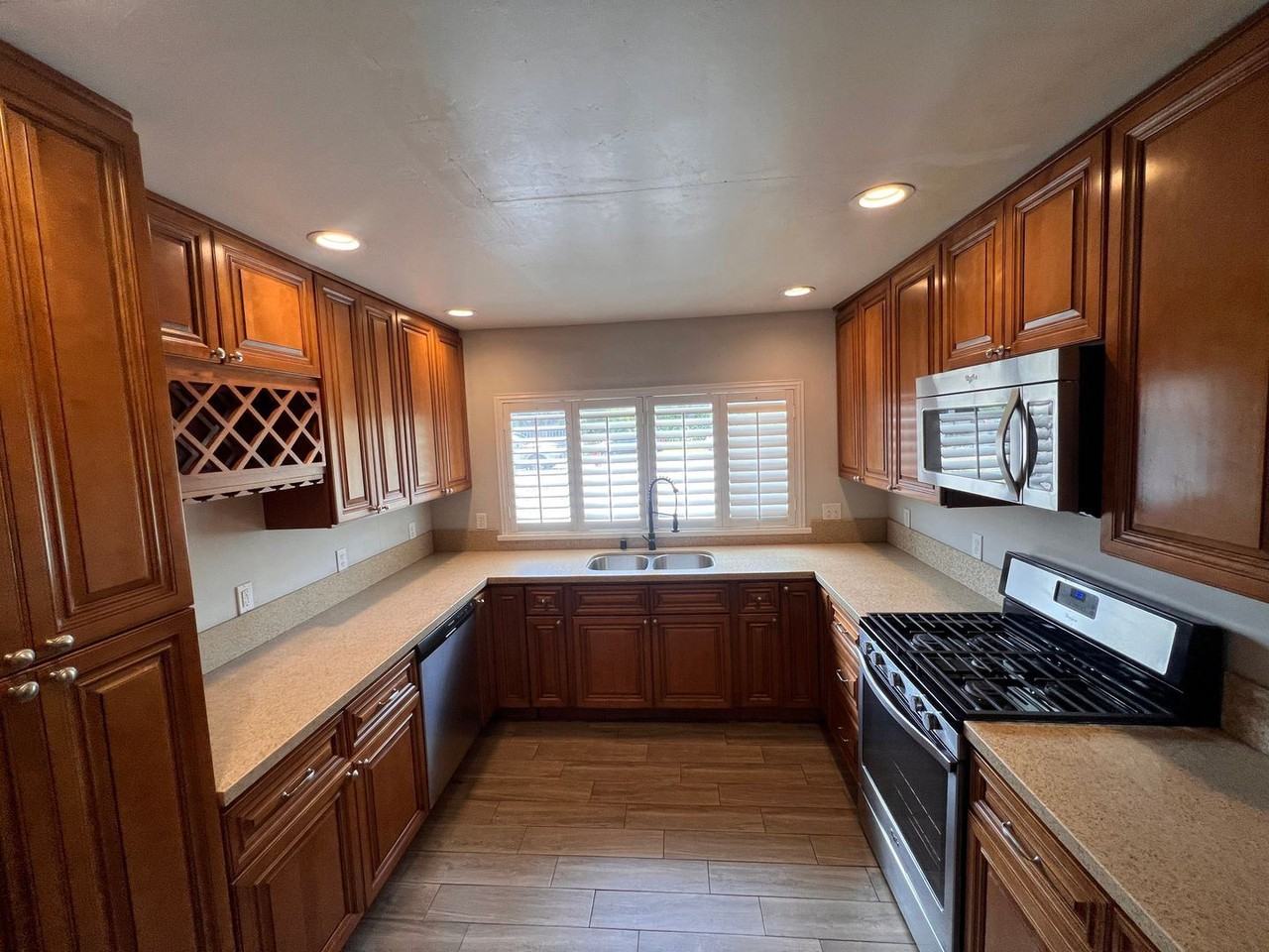 515 Ramona Ave - Photo 2 of 21