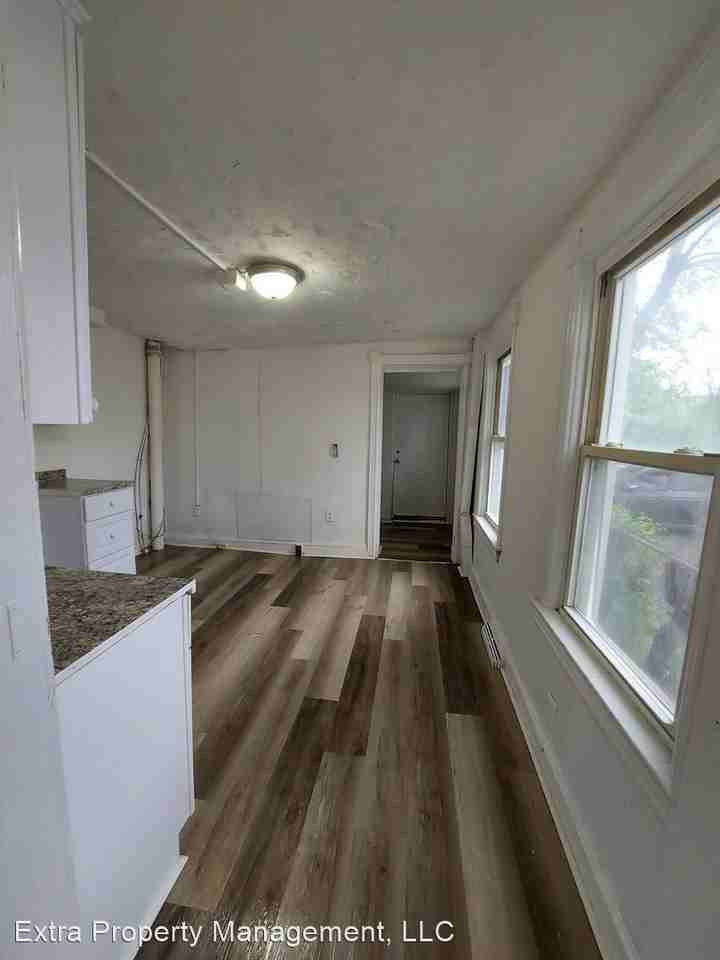 24 New Rose St - Photo 3 of 12