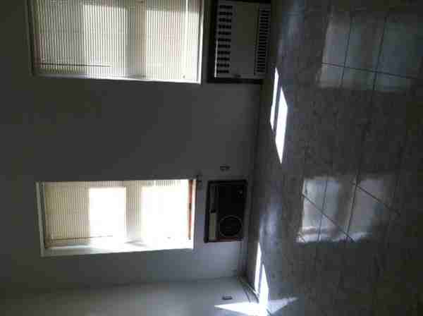 18th avenue - Photo 2 of 7