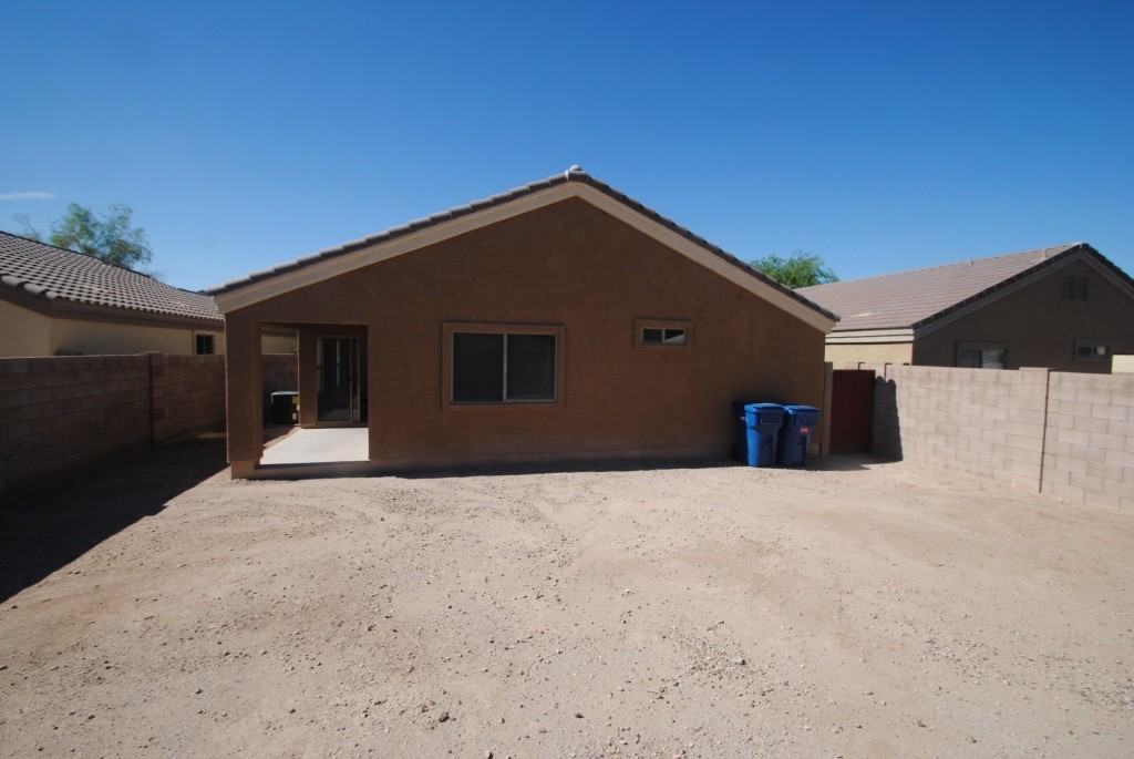 24004 W Bowker St - Photo 3 of 13