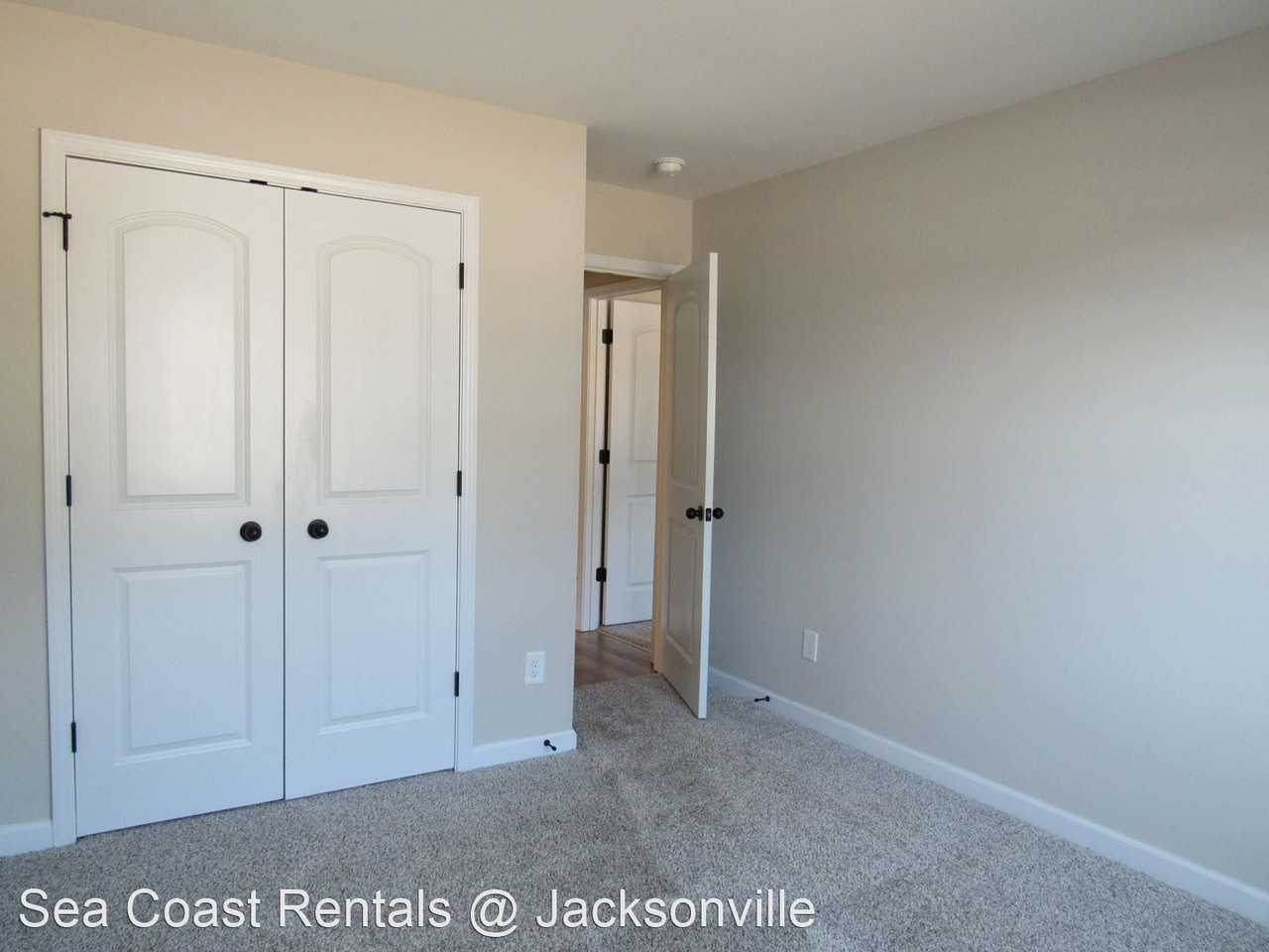 103 Pegasus Pl N - Photo 3 of 26