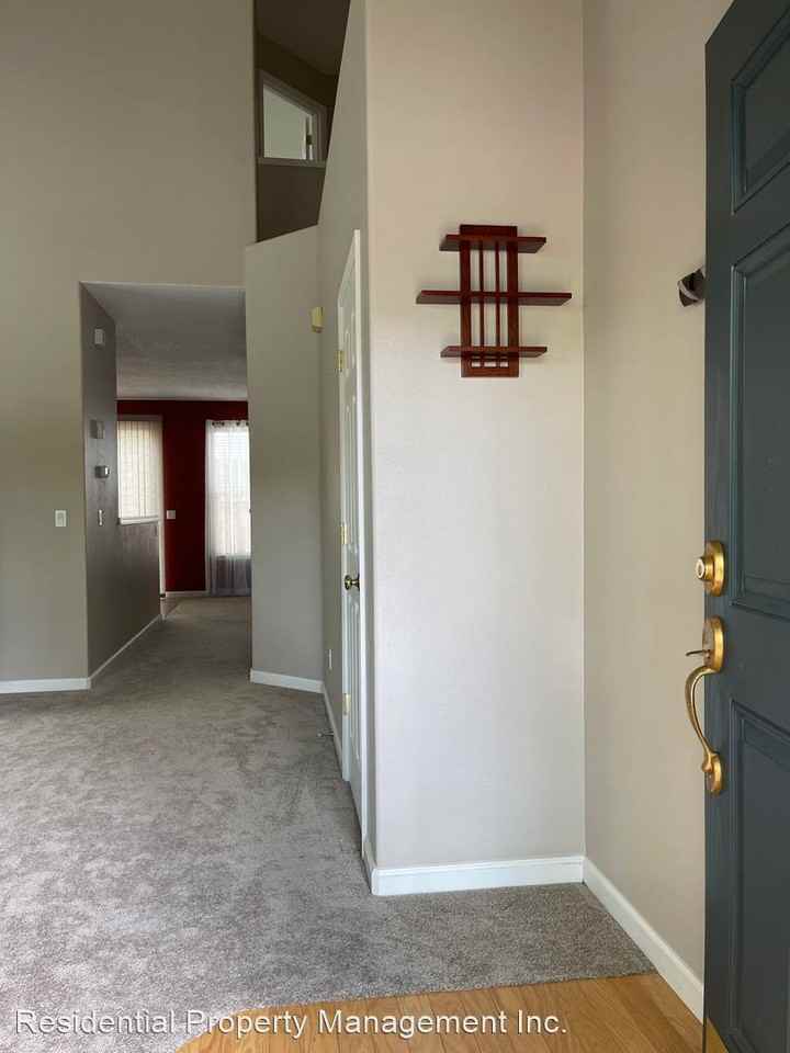 771 Nw Harvest Moon Dr - Photo 2 of 31