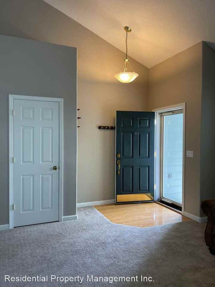 771 Nw Harvest Moon Dr - Photo 3 of 31