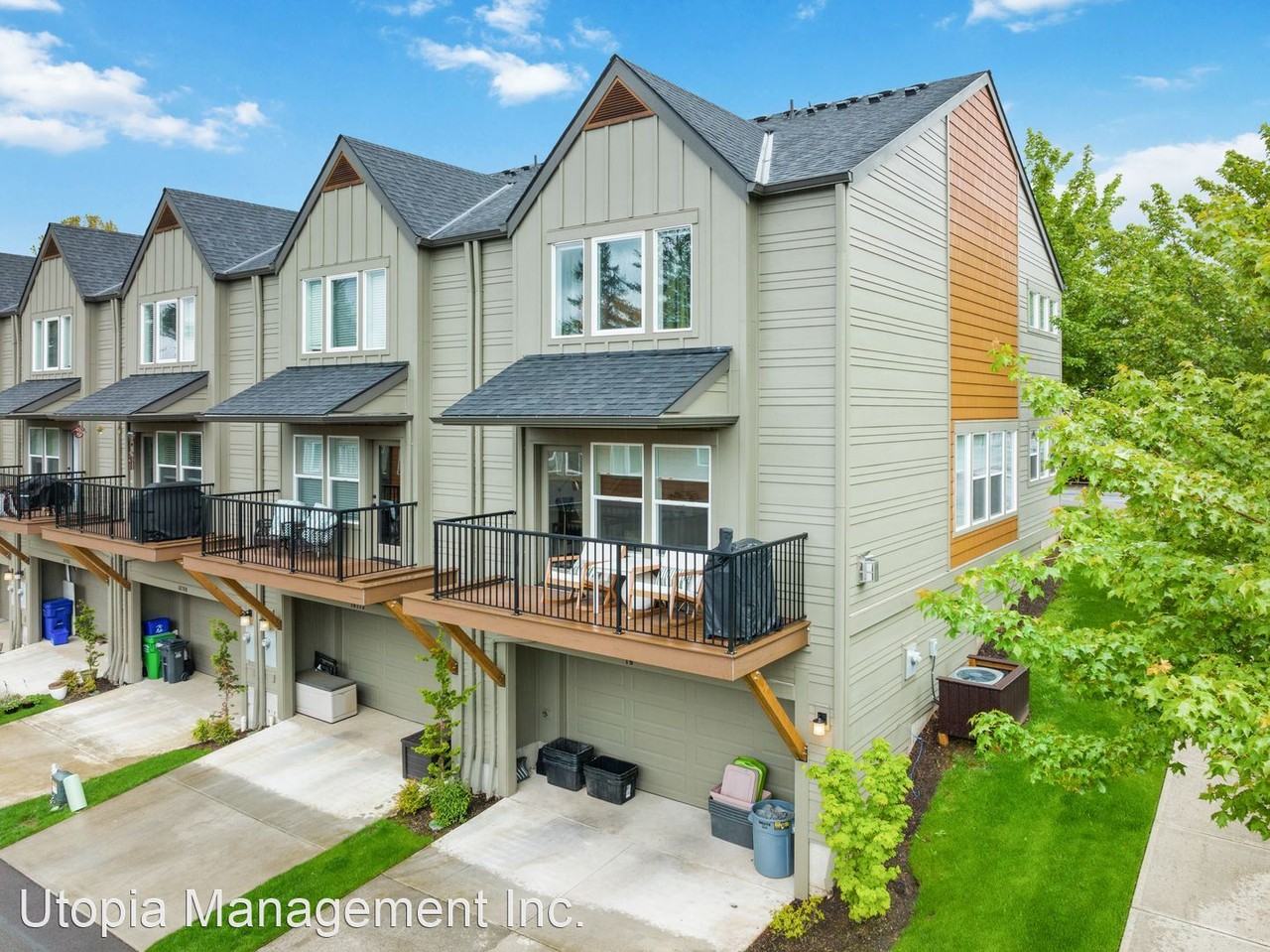 16777 Champion Way - Photo 2 of 44