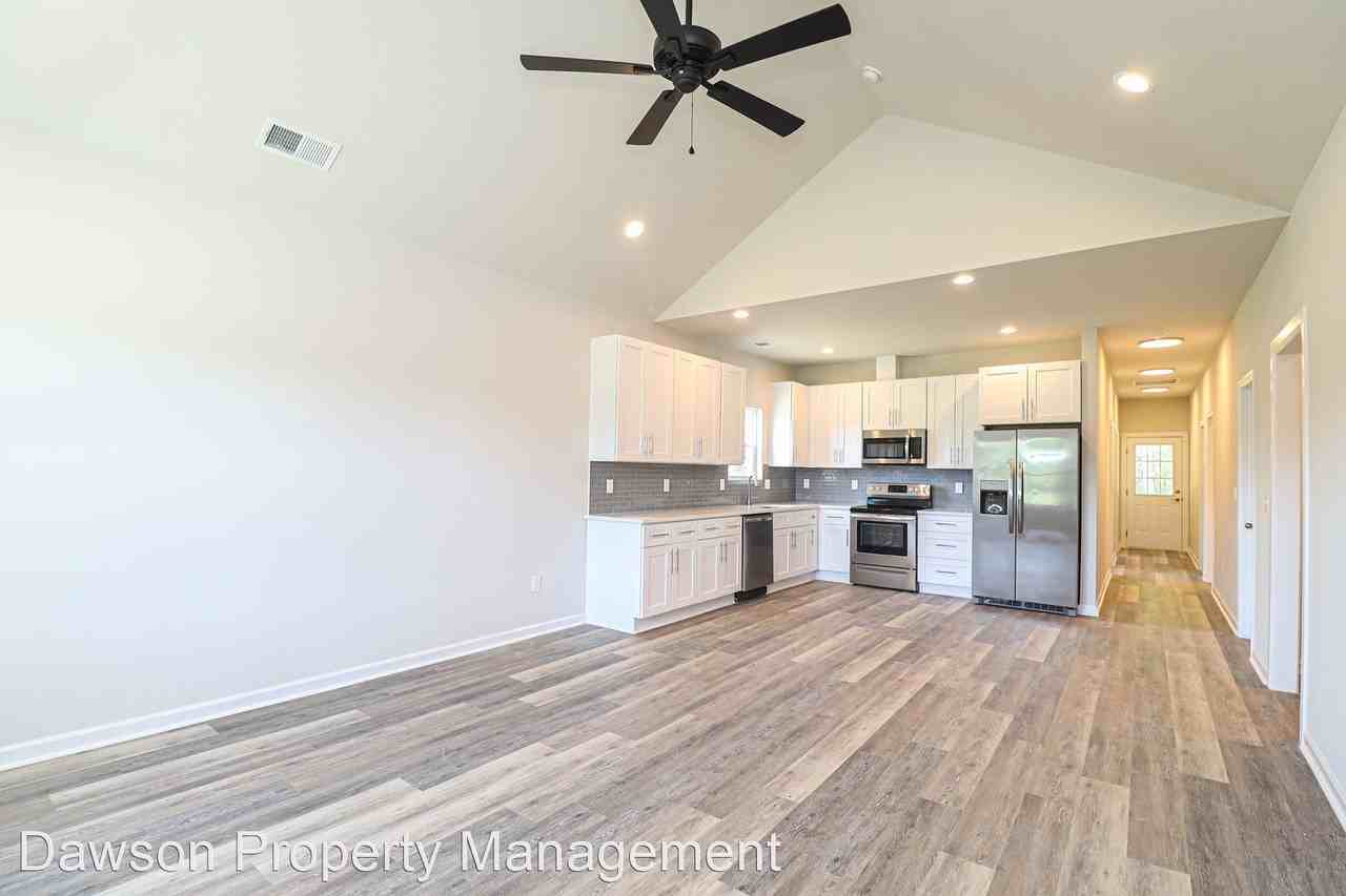 6924 Philadelphia Church Rd - Photo 3 of 29