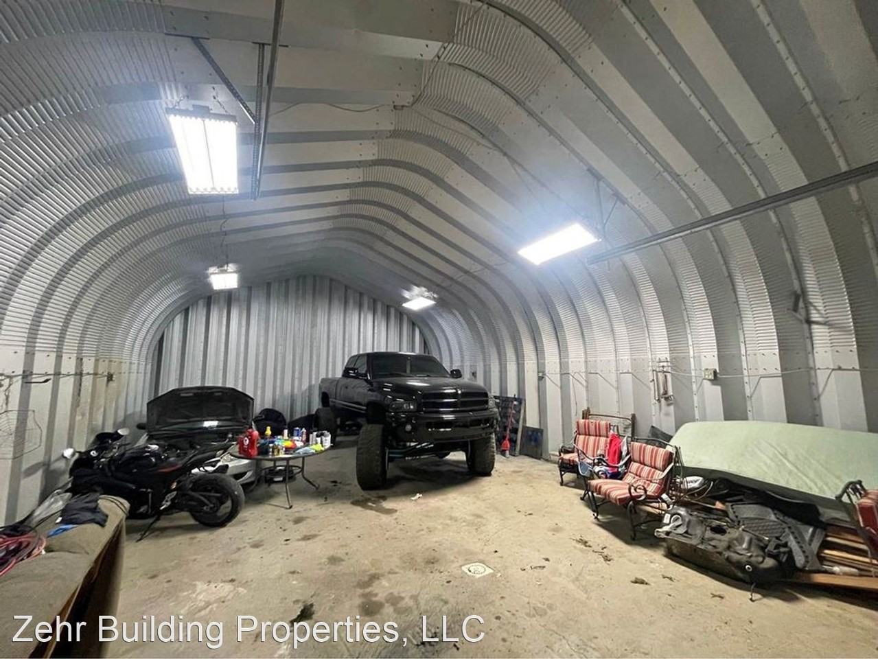 590 Randolph St - Photo 2 of 6