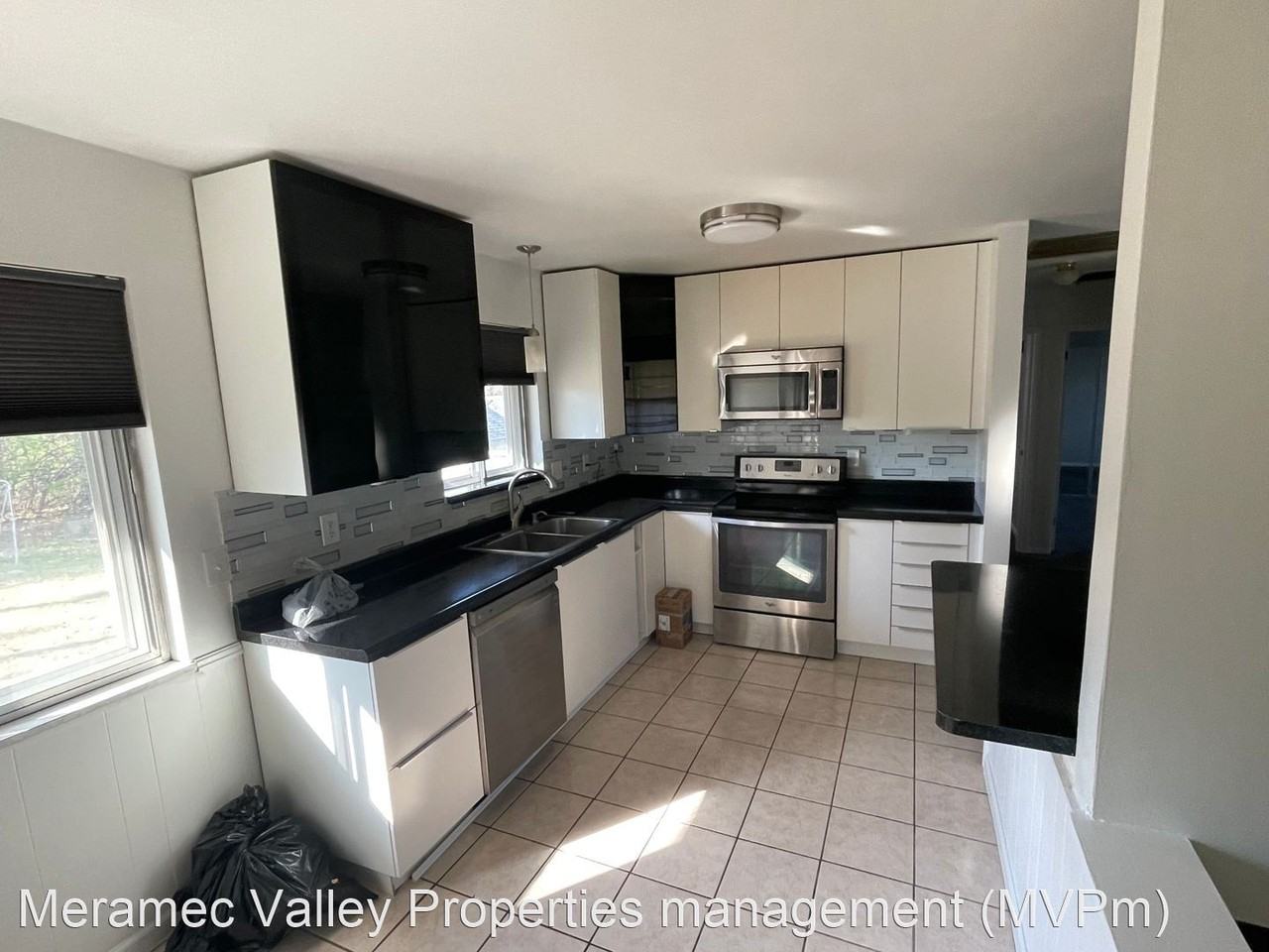 11001 Acton Dr - Photo 2 of 11