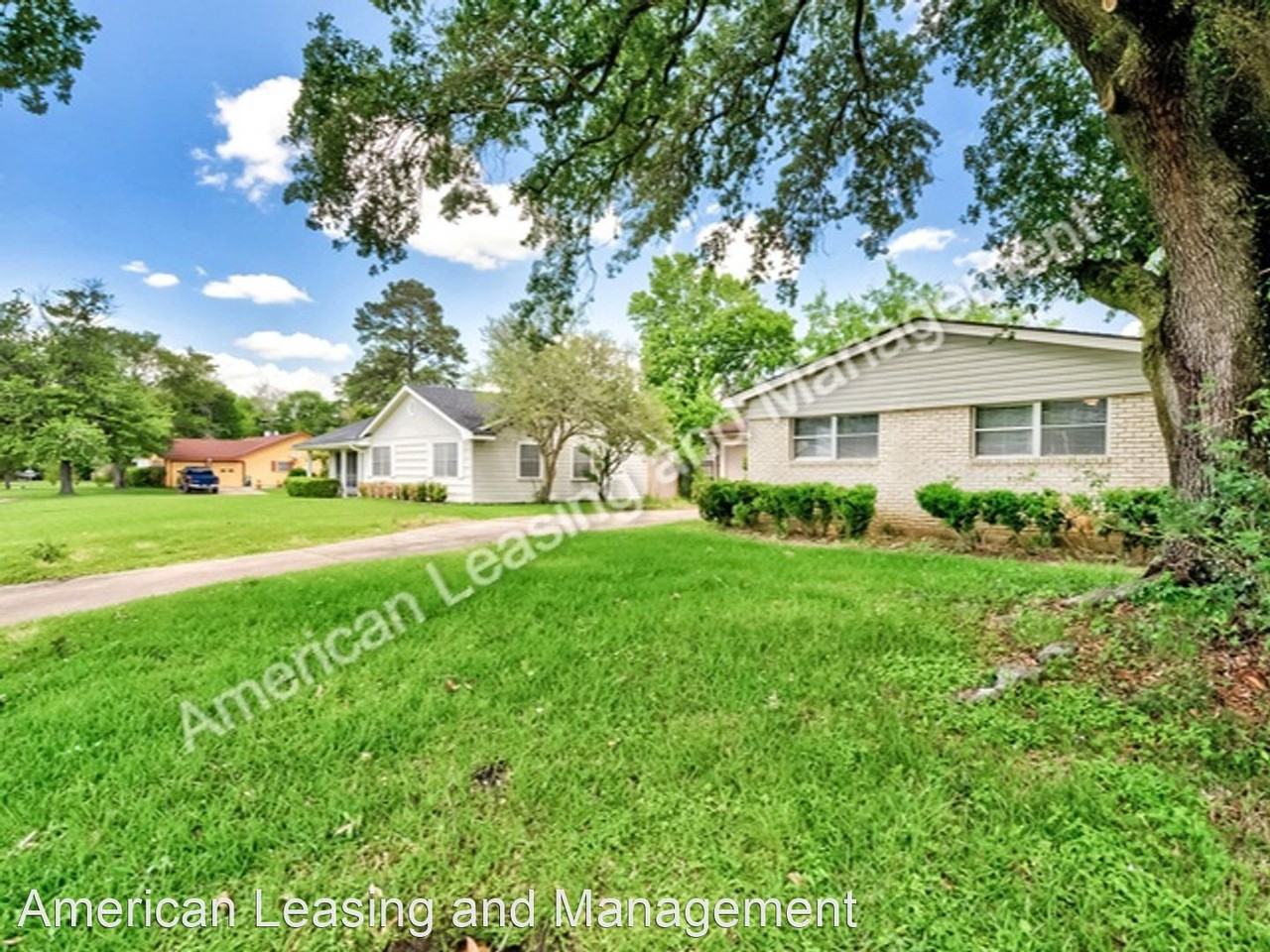 180 Sparrow Way - Photo 3 of 30