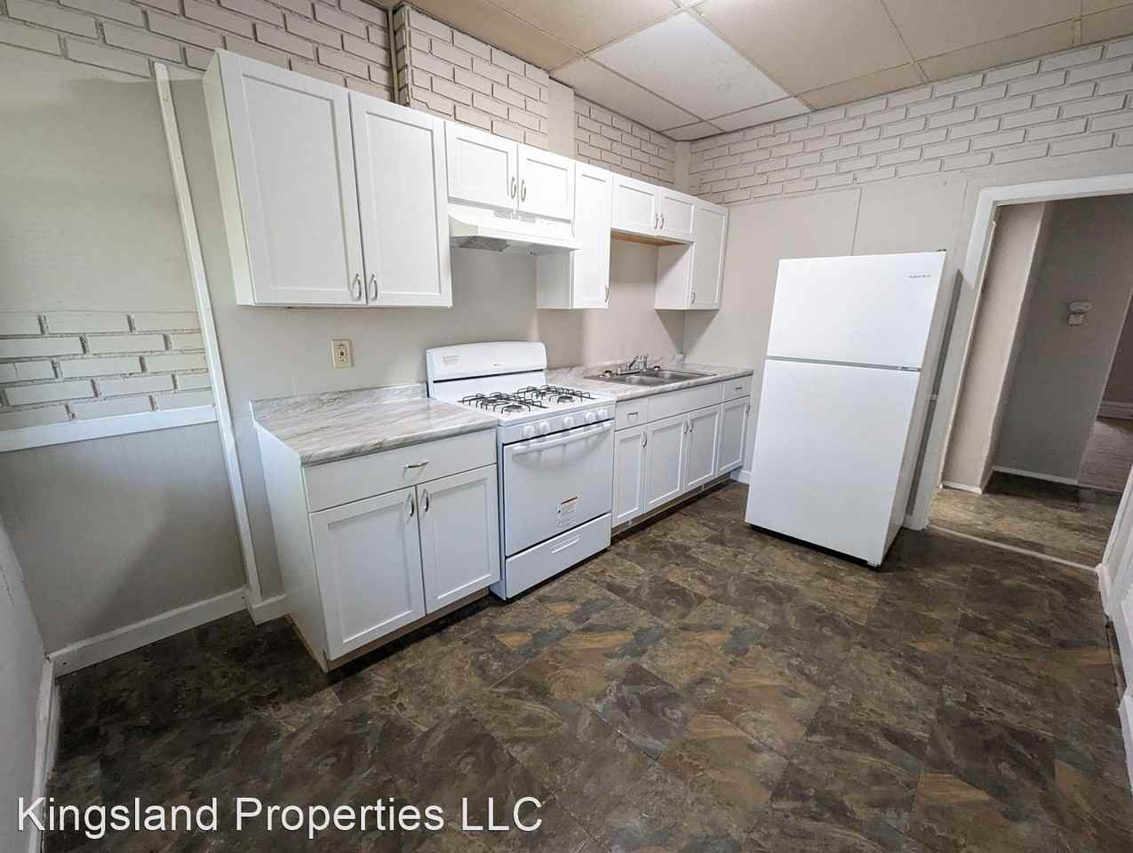 4420 Athlone Ave - Photo 3 of 8