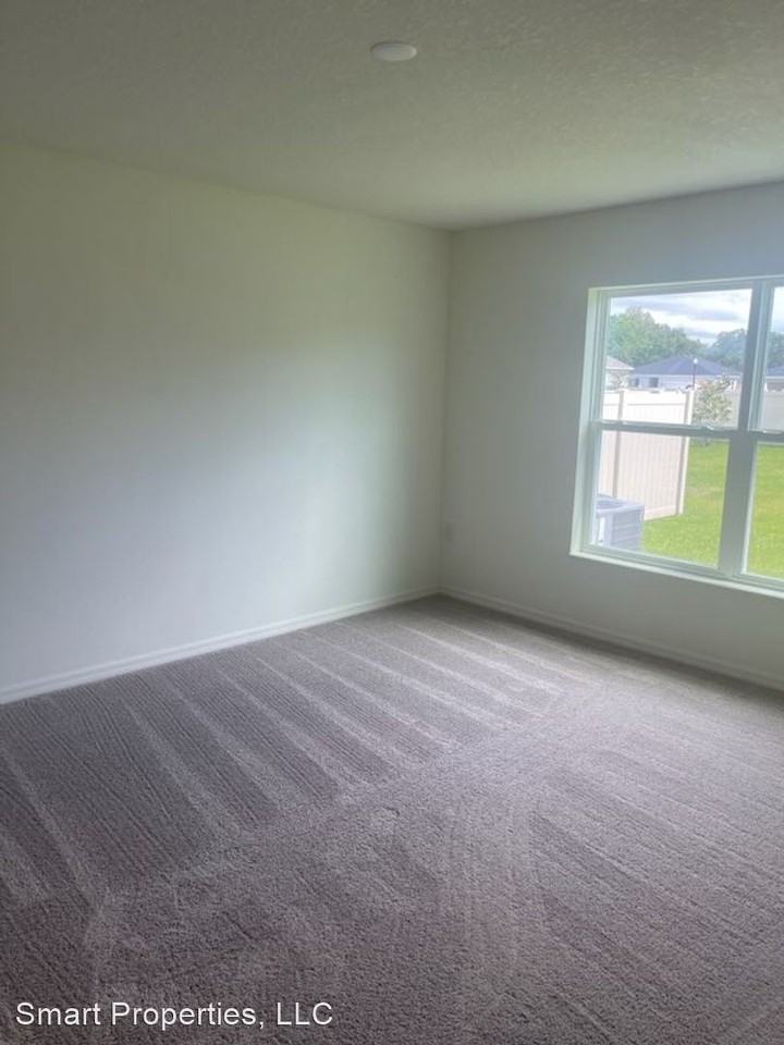 7134 Cruz Ct - Photo 3 of 5