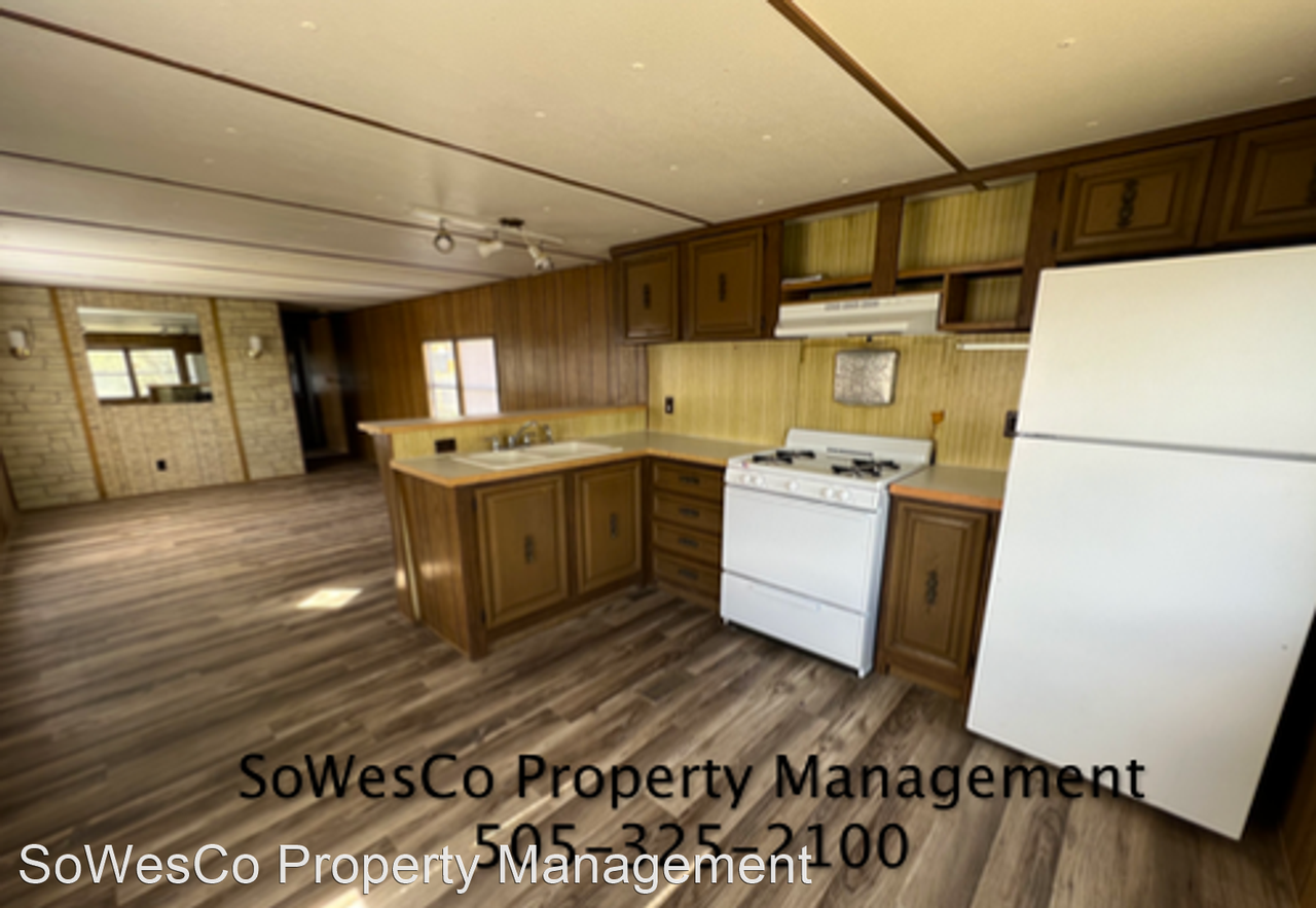 2812 Figueroh Ave - Photo 3 of 8