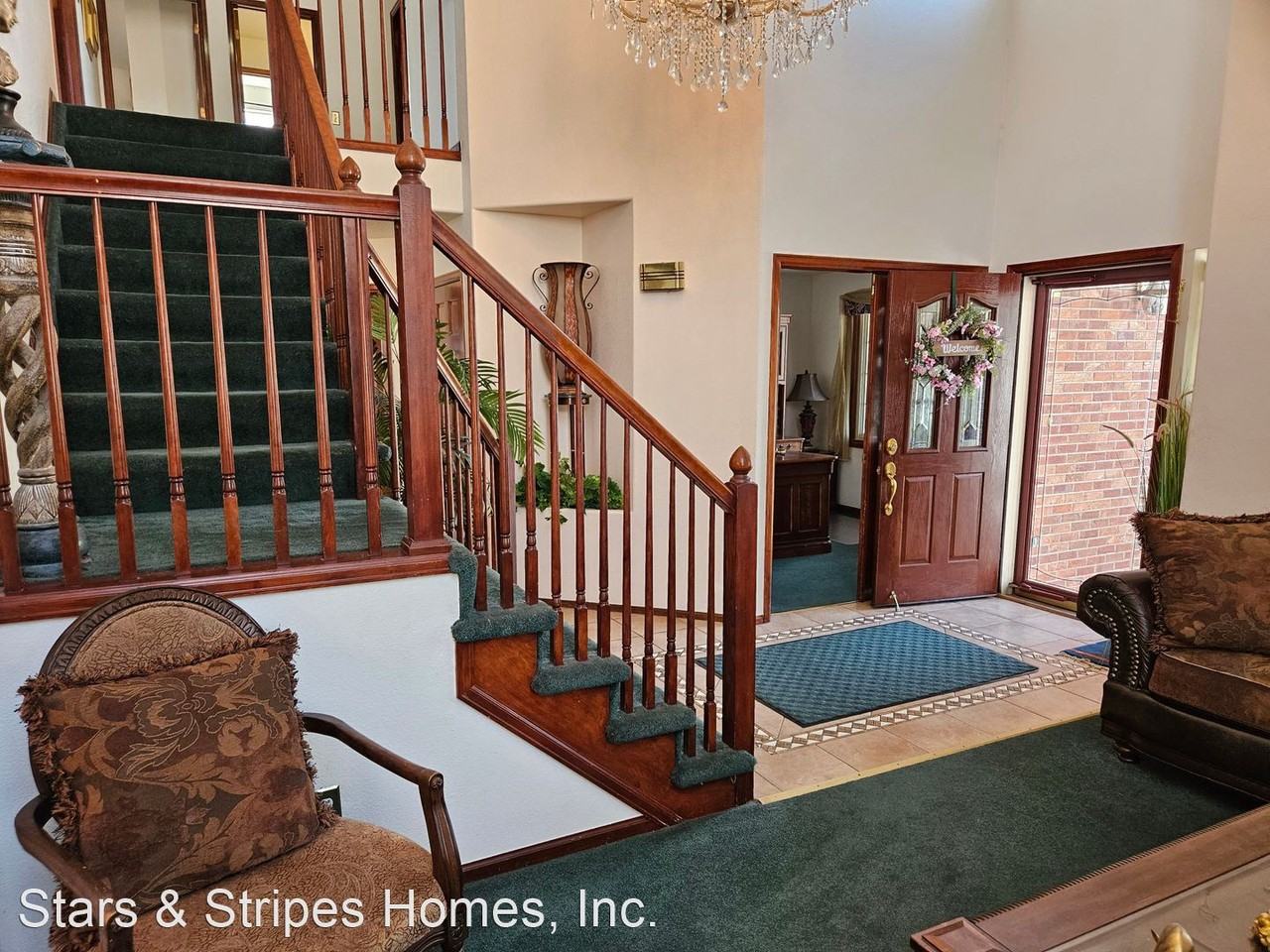 8842 W Ida Pl - Photo 2 of 38