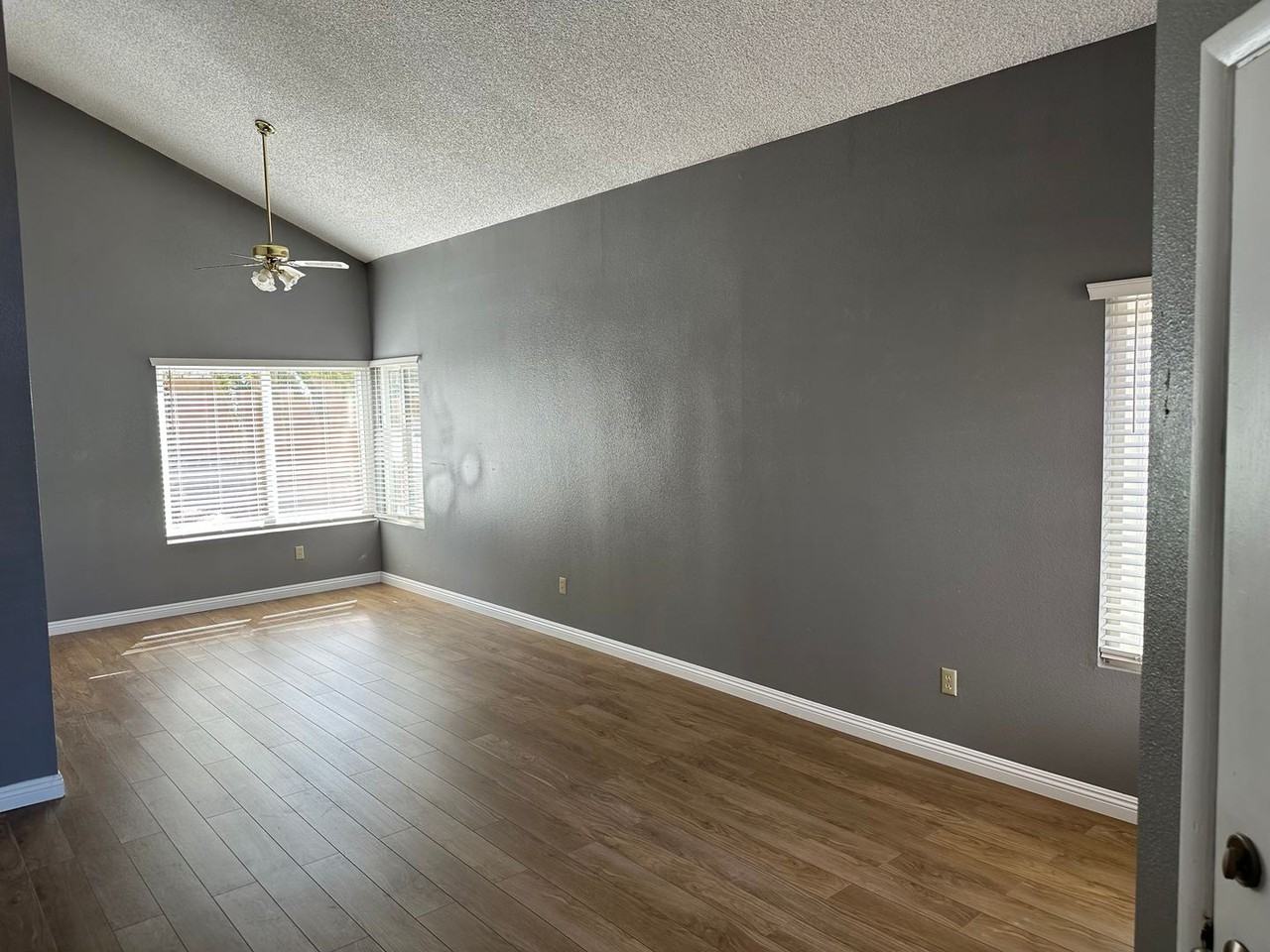 7571 Kalmalii Ave - Photo 2 of 24